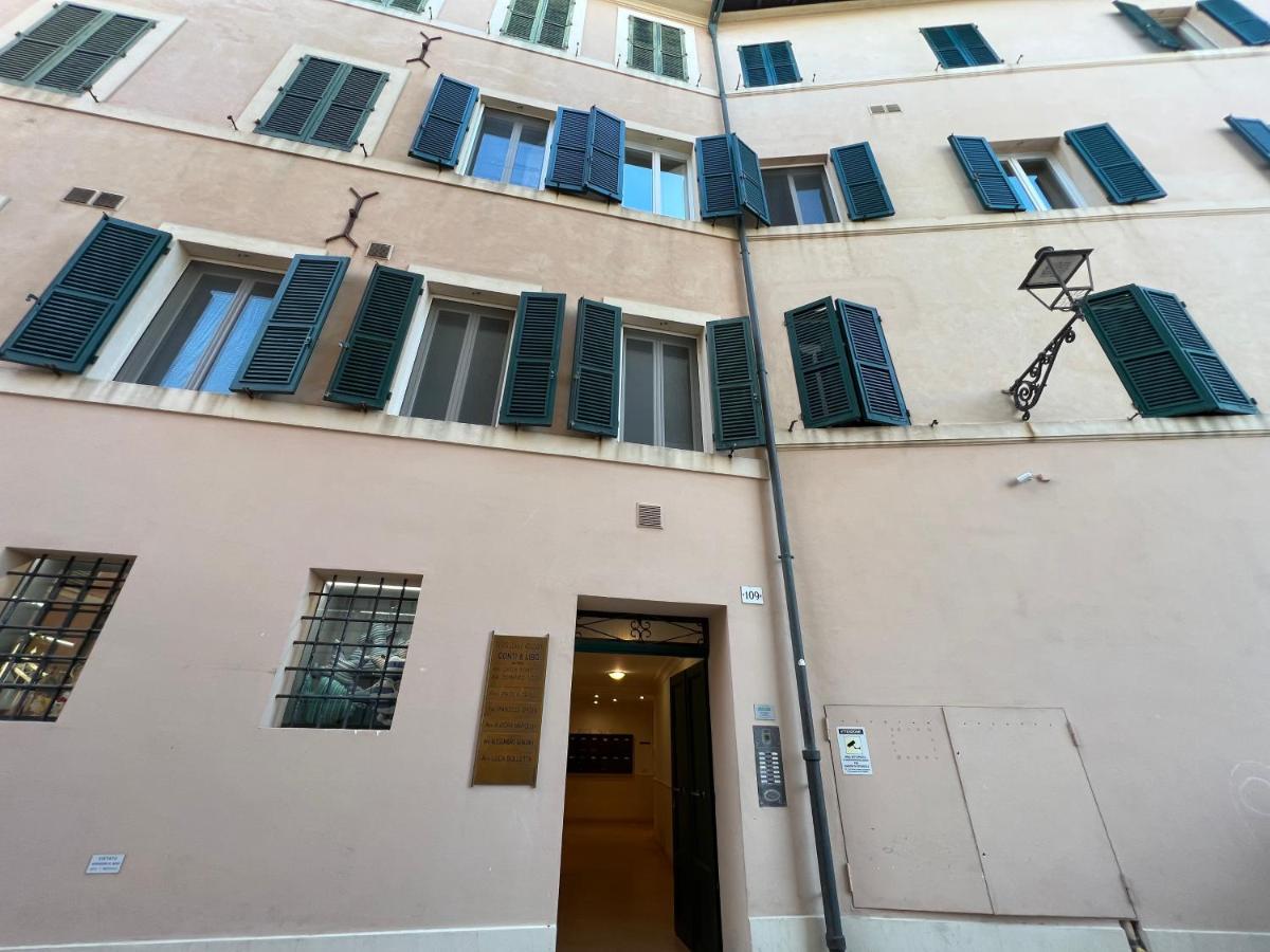Effealatapartments - Appartamento Del Duca Σενιγκάλια Εξωτερικό φωτογραφία